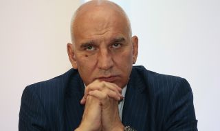 Хампарцумян: Икономиката на България е като не много голямо одеяло - избираш дали да си завиеш главата, или краката