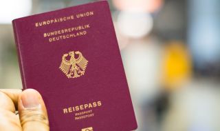 Германски паспорт ще се взима вече по-бързо и по-лесно
