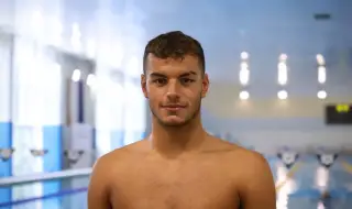 Petar Mitsin finished eighth in the 400-meter freestyle in Paris