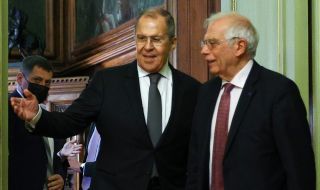 Борел: Изглежда, че Русия постепенно се изключва от Европа