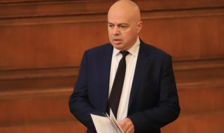 Георги Свиленски: Притесняват се Борисов да не се самоунижи, ако дойде в Народното събрание