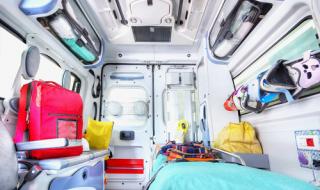 Блъснаха жена и дете на софийска улица