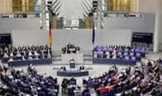 В Бундестага: Трябва да приемаме Тръмп насериозно, открита критика ще го откаже от преговорите за Украйна