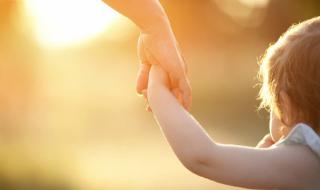 72% от самотните майки в България изнемогват