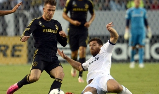 Бекъм напомни за себе си (видео)