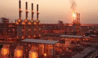 Chevron преговаря с Ирак за едно от най-големите нефтени находища в света, собственост на Лукойл