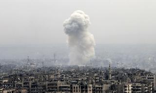 Лондон: Подкрепяме бомбардировки над Сирия при нова химическа атака