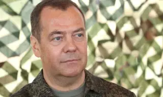 Medvedev: Those Blocked Near Kursk Will Be Mercilessly Destroyed If They Refuse to Surrender 