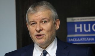 Румен Христов: Виждаме нелогично коалиране, най-добре да има избори