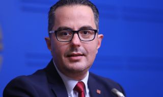 Цончо Ганев за вота на БСП: Ще го подкрепим. Опитват се да стъпят на раменете на "Възраждане", за да ги забележи някой 