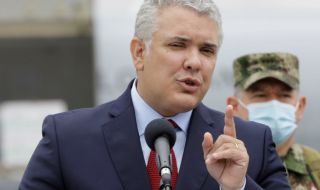 Осъдиха президента на Колумбия на домашен арест, вземат му 15 месечни заплати