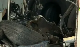 Вижте щетите по автобуса от катастрофата на „Челопешко шосе“ СНИМКИ