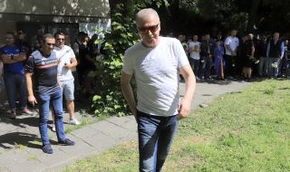 Наско Сираков се опитва да си уреди пост в управата на Левски със заплата от 30 хил. евро