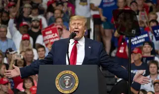 Judge dismisses cases against Trump opponents 