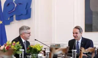 Greek Prime Minister Kyriakos Mitsotakis: Europe must increase defense spending 