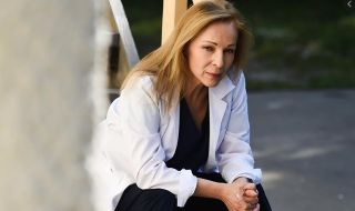 Доктор Романова едва не получила инфаркт при секс сцена в "Откраднат живот"