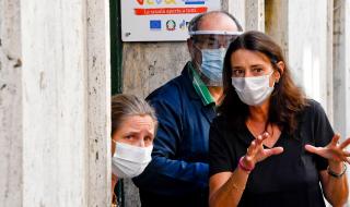 Италиански лекар предупреди: Ситуацията може да стане неуправляема