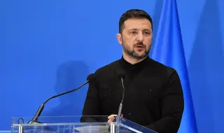 Зеленски: САЩ възобновиха военните доставки за Украйна