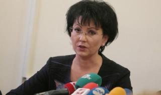 Арнаудова: Кметовете ще си имат собствени армии