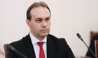 Заков: С или без забавянето на F-16, положението във ВВС е критично