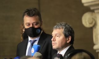 Тошко Йорданов намекна, че Слави Трифонов няма да предложи кабинет