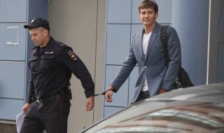 Дмитрий Гудков, който избяга в България: "Властта на Путин е власт на крадци"