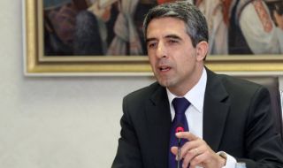 Плевнелиев: България би се гордяла с президент като Кристалина Георгиева 