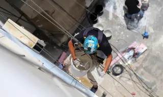 Алпинист падна от фасадата на сграда в Пловдив