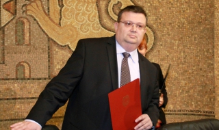 Цацаров обеща реформа в прокуратурата /Обновена към 13,19 ч./