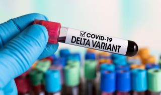 Учени: Вариантът Делта е еднакво заразен и за ваксинирани, и за неваксинирани