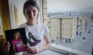 Разбиха мрежа, държала 90% от световния трафик на фалшиви евро