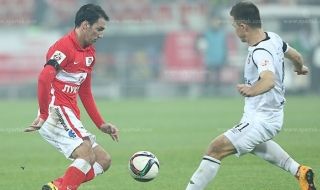 Слагат Попето на изключително строга диета