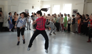 Безплатни ателиета за деца на Sofia Dance Week