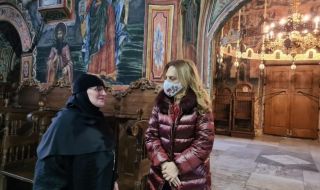 Николова ще развива поклонническия туризъм