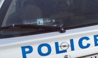 Две жени останаха без златни синджири