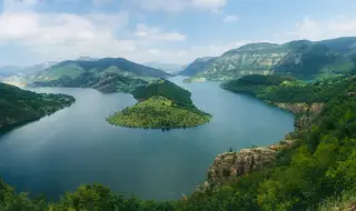 It flows, everything flows - Bulgarian water for Greece 