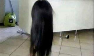 Същество с дълги черни коси едва не докара инфаркт на нигериец (СНИМКИ)
