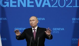 Британски експерт: Путин вече отбеляза гол без военно нападение