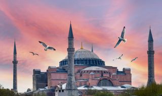 Истанбул през 1950-те и погромът над немюсюлманите