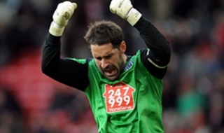 Отново вратар-голмайстор (видео)