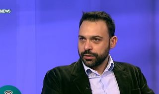 Доц. Иванов: COVID-19 ще еволюира като по-леко заболяване