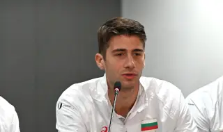 Александър Донски се класира за финала на двойки в Менорка