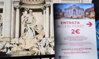 Туристите в Рим вече ще плащат такса от 2 евро, за да видят фонтана "Треви" отблизо (СНИМКИ)