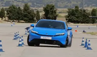 Новата Honda Prelude не изненада с поведението си на "лосовия тест" (ВИДЕО)