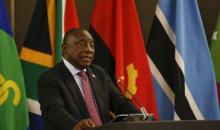 Президентът на Република Южна Африка пристигна на посещение във Великобритания