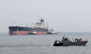 Иранският танкер остава в плен (ВИДЕО)