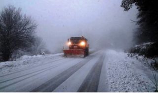 Прогноза за времето днес, 28 януари: Сняг ще вали в Северна България, условия за виелици