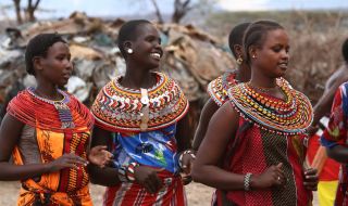 След смъртта на Елизабет II кенийците си искат тленните останки на племенен вожд