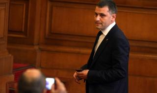 Депутат от ВМРО срещу Марешки: Дано да получи адекватно лечение