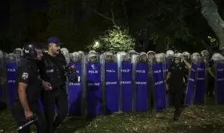 Турция проведе мащабни проверки срещу незаконната миграция